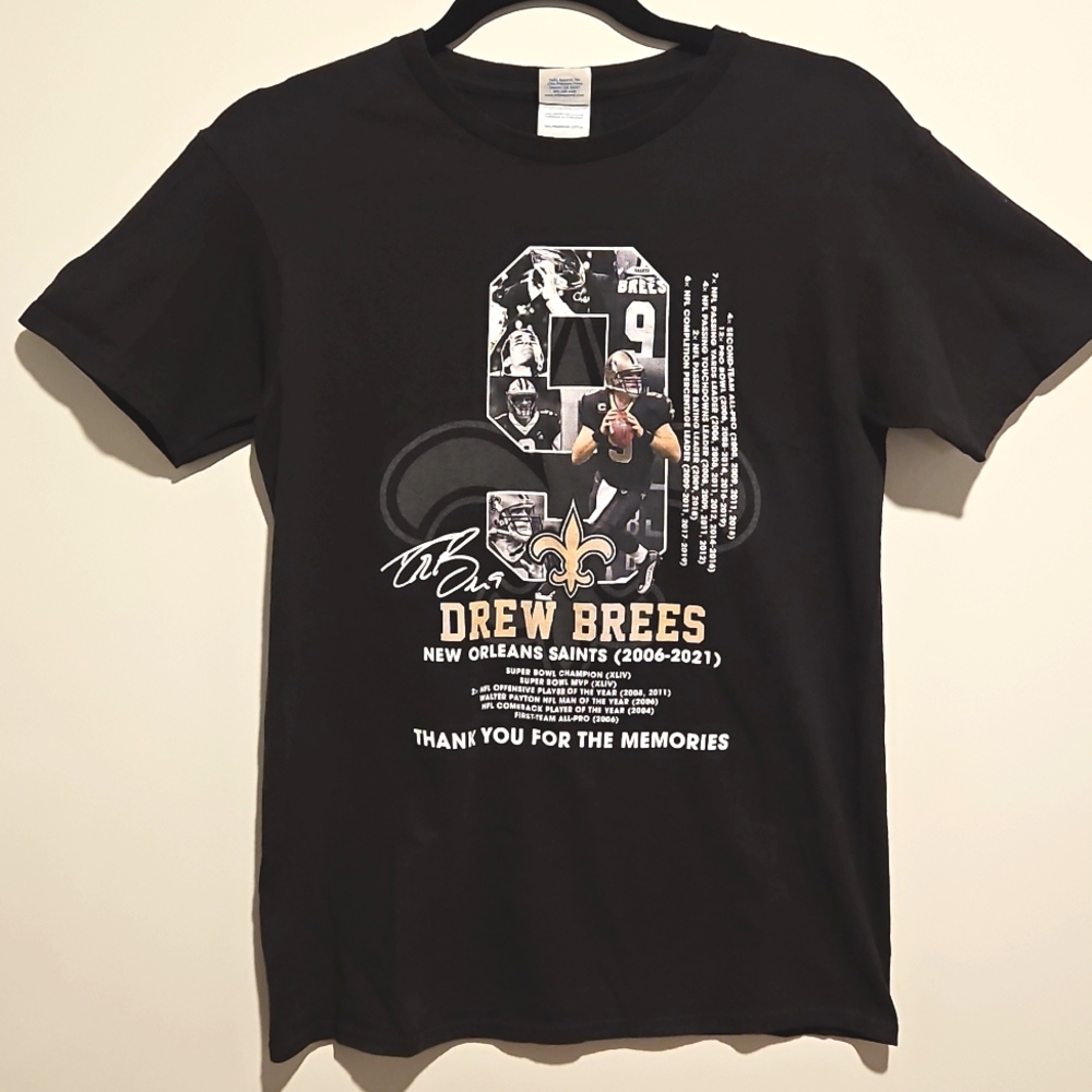 Drew Brees New Orleans Saints 2006-2021 Commemorative Stats Award Black Tee Sm.